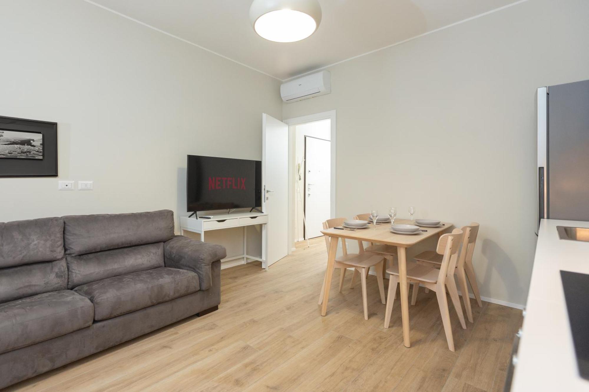 Dreams Exclusive Apartments With Terrace - Free Parking - M1 Station - Near Center Milano Ngoại thất bức ảnh